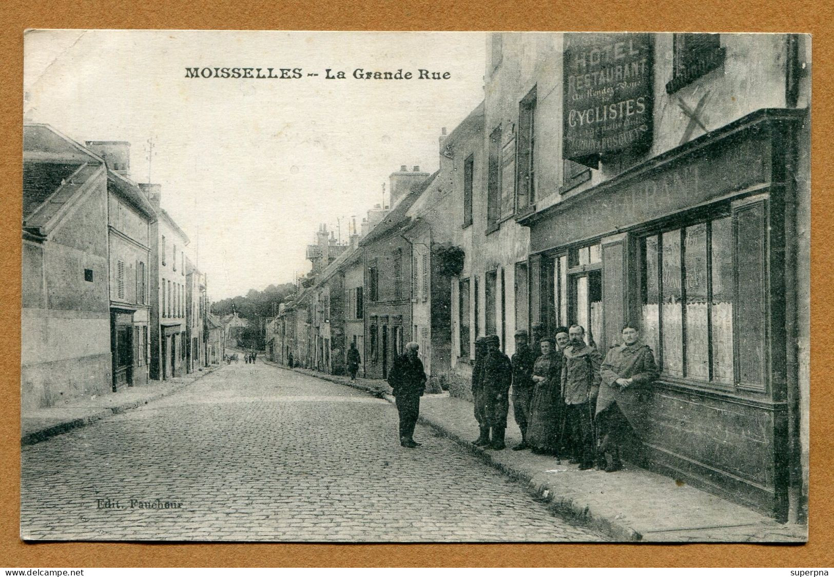 MOISSELLES  (95) : " LA GRANDE RUE " - Moisselles