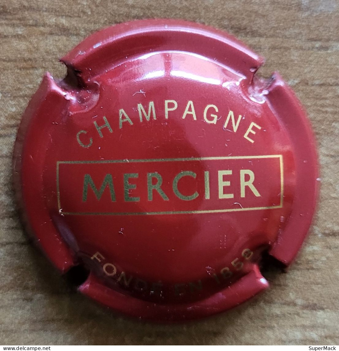 Capsule Champagne Mercier Bordeaux Foncé/or Encadré N° 38a - Mercier