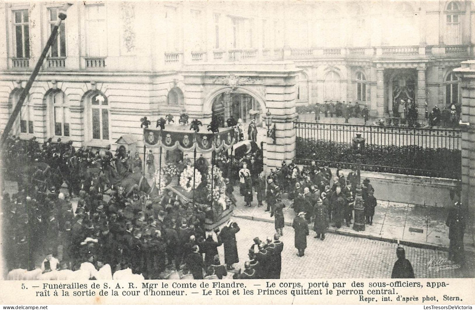 BELGIQUE - Funérailles Du Comte De Flandre - Le Corps Porté Par Des Sous-officiers - Animé - Carte Postale Ancienne - Other & Unclassified