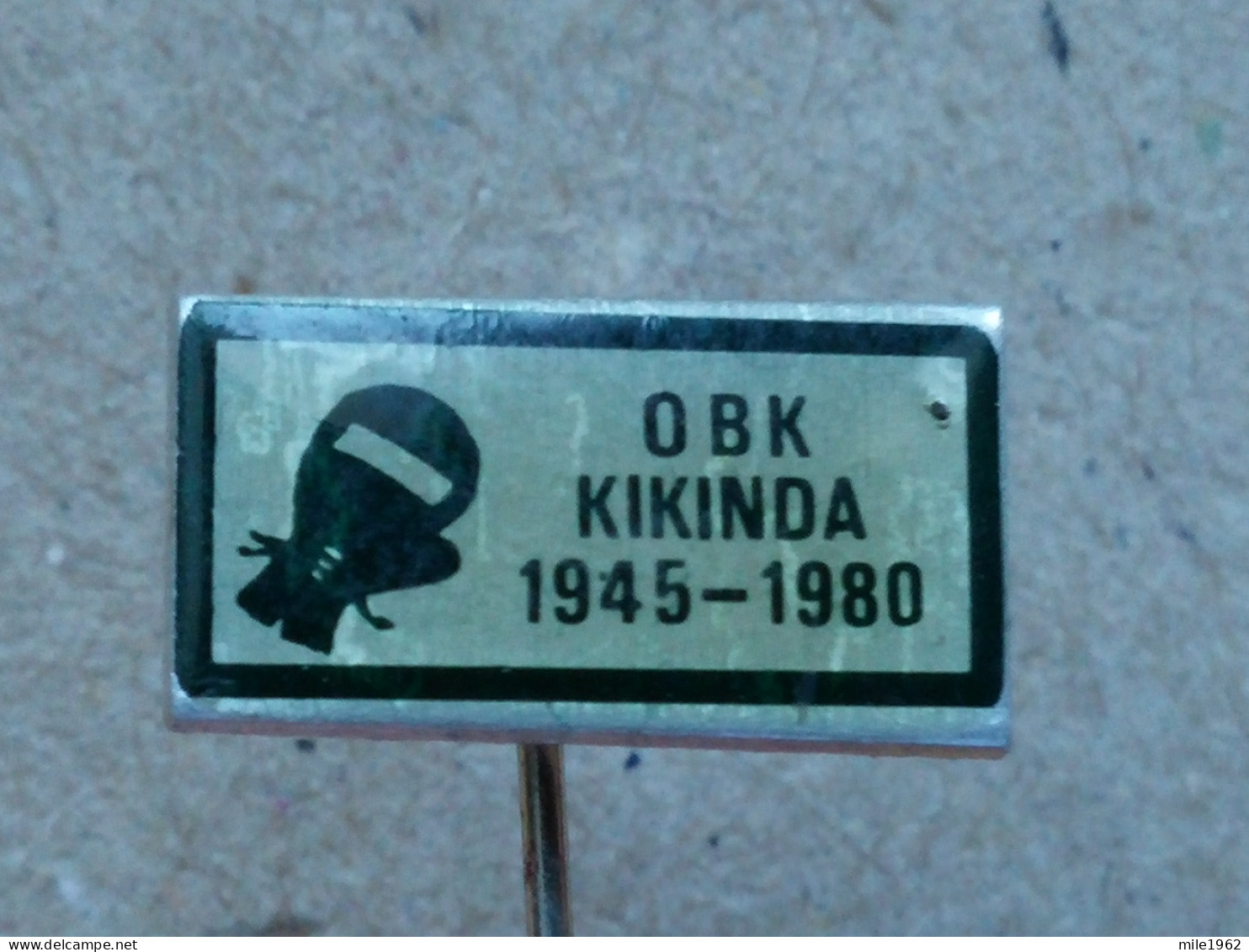 Badge Z-52-1 - BOX, BOXE, BOXING CLUB KIKINDA, SERBIA - Boxen