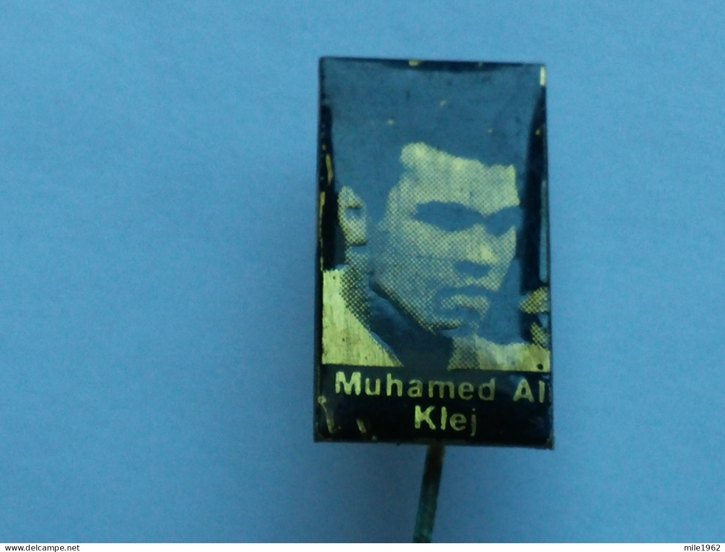 Badge Z-52-2 - BOX, BOXE, BOXING, Muhammad Ali, Cassius Marcellus Clay - Boxe