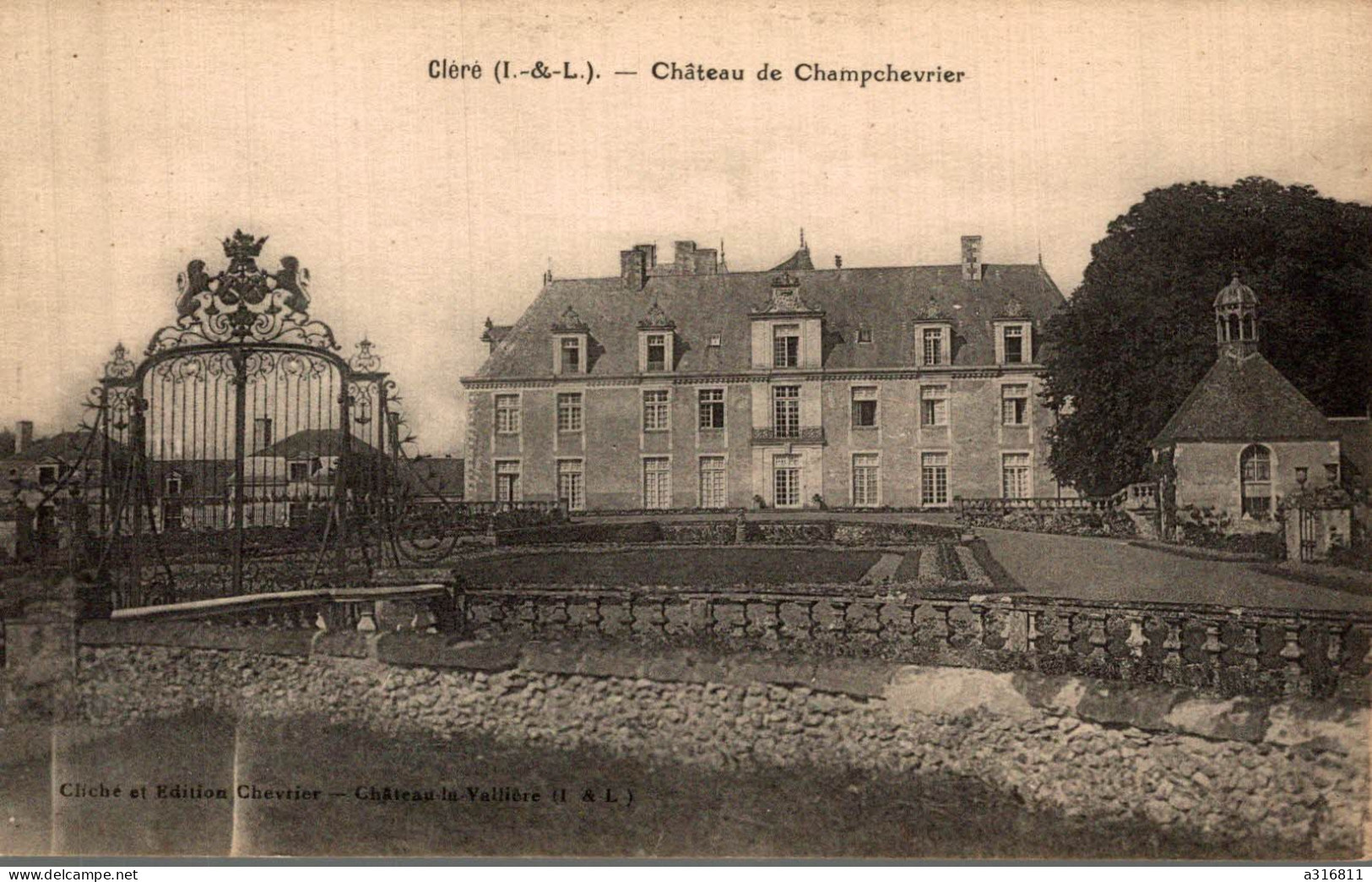 Clere Chateau De Champchevrier - Cléré-les-Pins