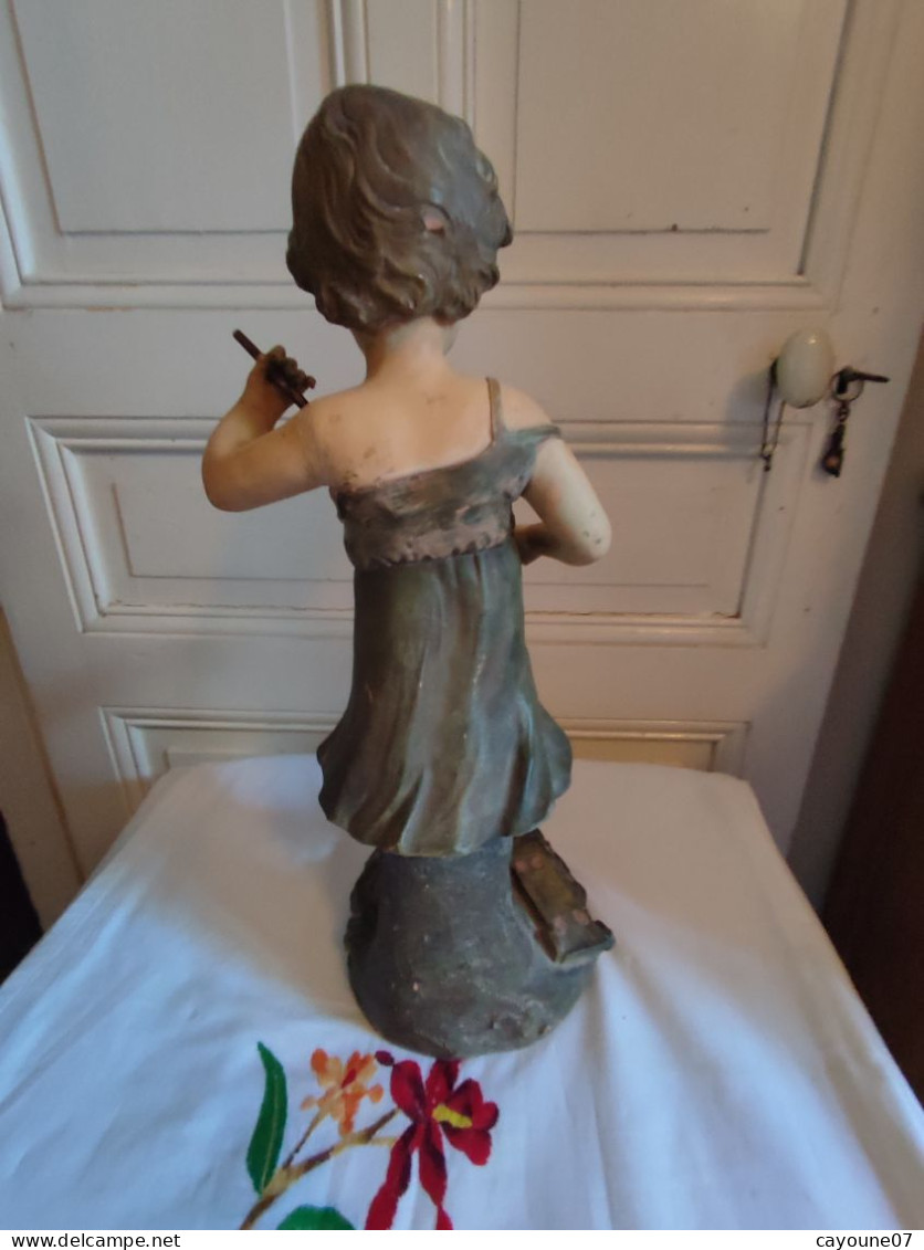 FLAMAND "Jeux D'enfant" Statue Terre Cuite Jeune Fille Au Chariot Et Bassinoire - Plaster