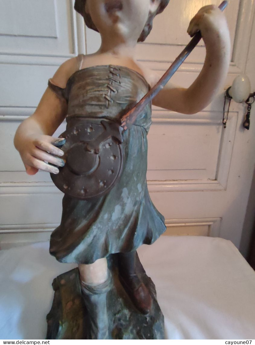 FLAMAND "Jeux d'enfant" statue terre cuite jeune fille au chariot et bassinoire