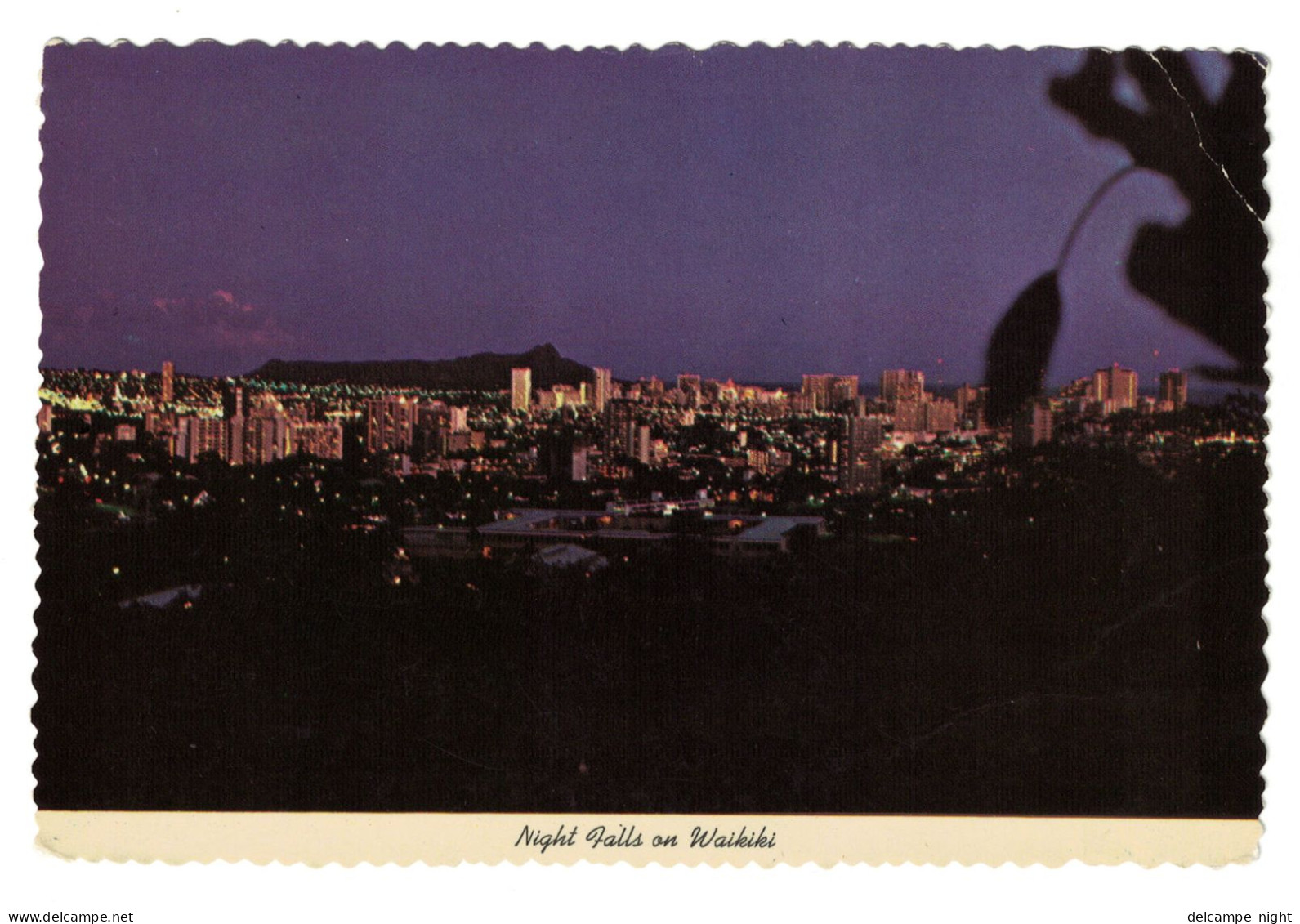 Night Falls On Waikiki (Hawaii) - Curteichcolor - Honolulu