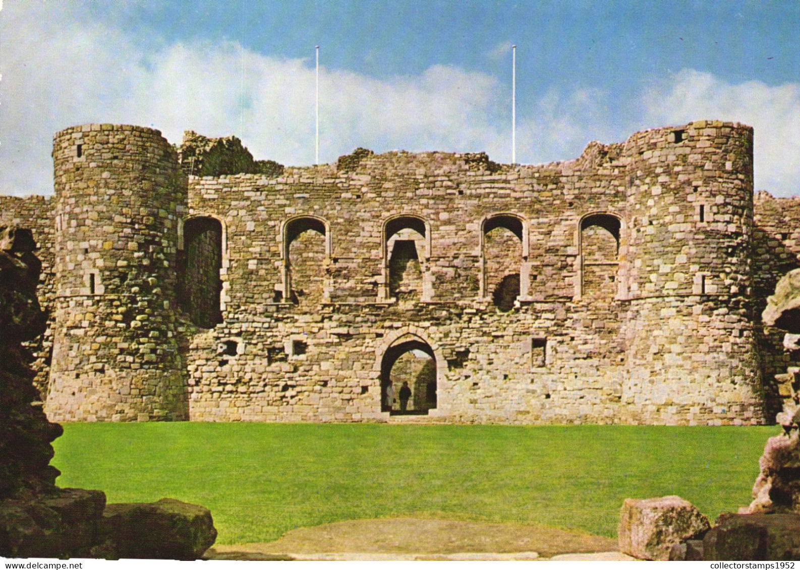 ANGLESEY, BEAUMARIS CASTLE, GATE, ARCHITECTURE, UNITED KINGDOM - Anglesey