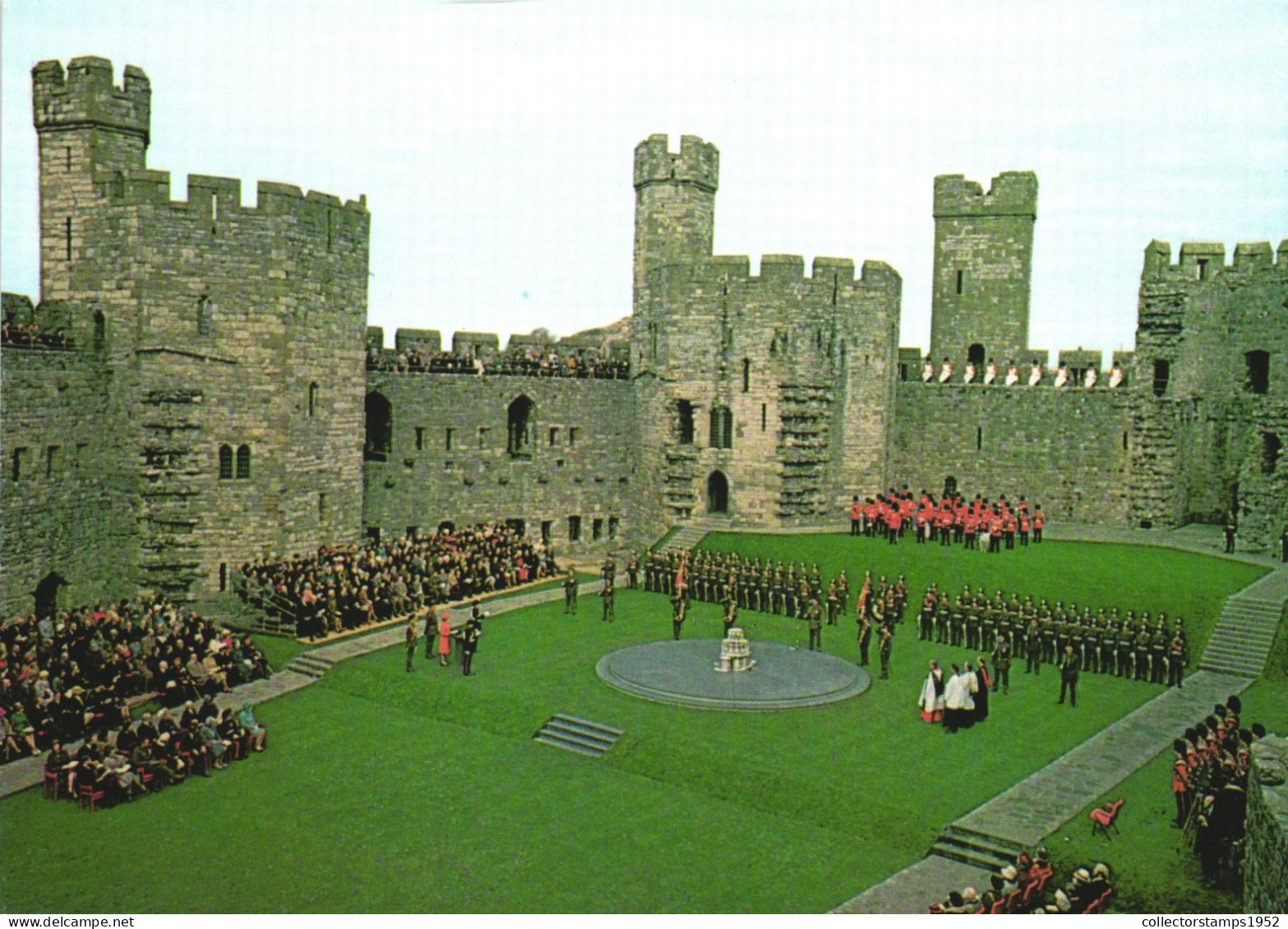 GWYNEDD, CAERNARFON CASTLE, ARCHITECTURE, BATTALION, CEREMONY, UNITED KINGDOM - Gwynedd