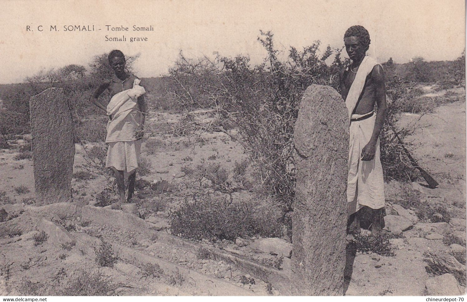 RCM. SOMALI  Tombe Somali Tombe Somalienne Somali Grave - Somalie