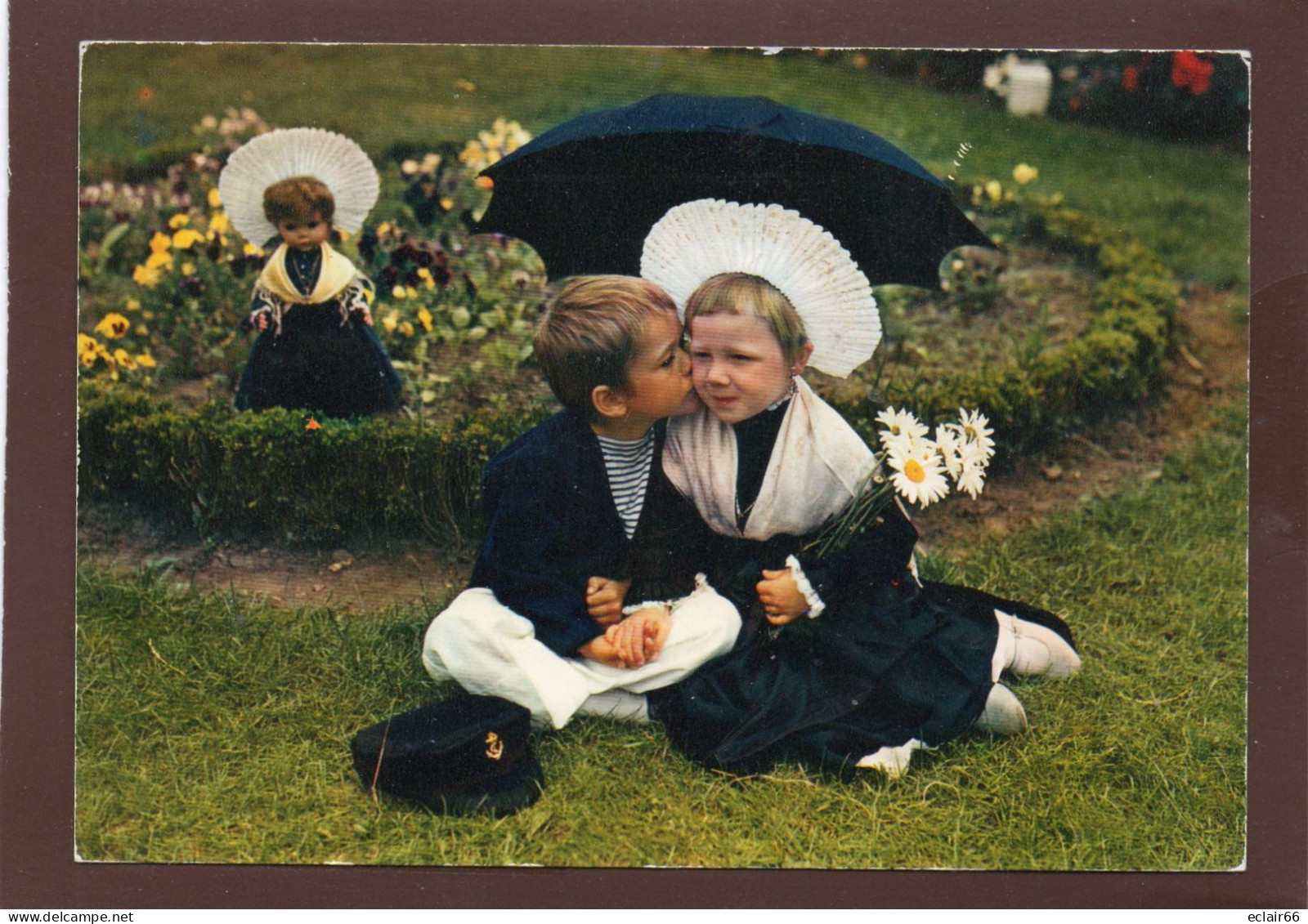 Folklore - LA COTE D'OPALE Jeunes Enfants En Costume Régional - CPM - Carte Neuve - Voir Scans Recto-Verso - Picardie