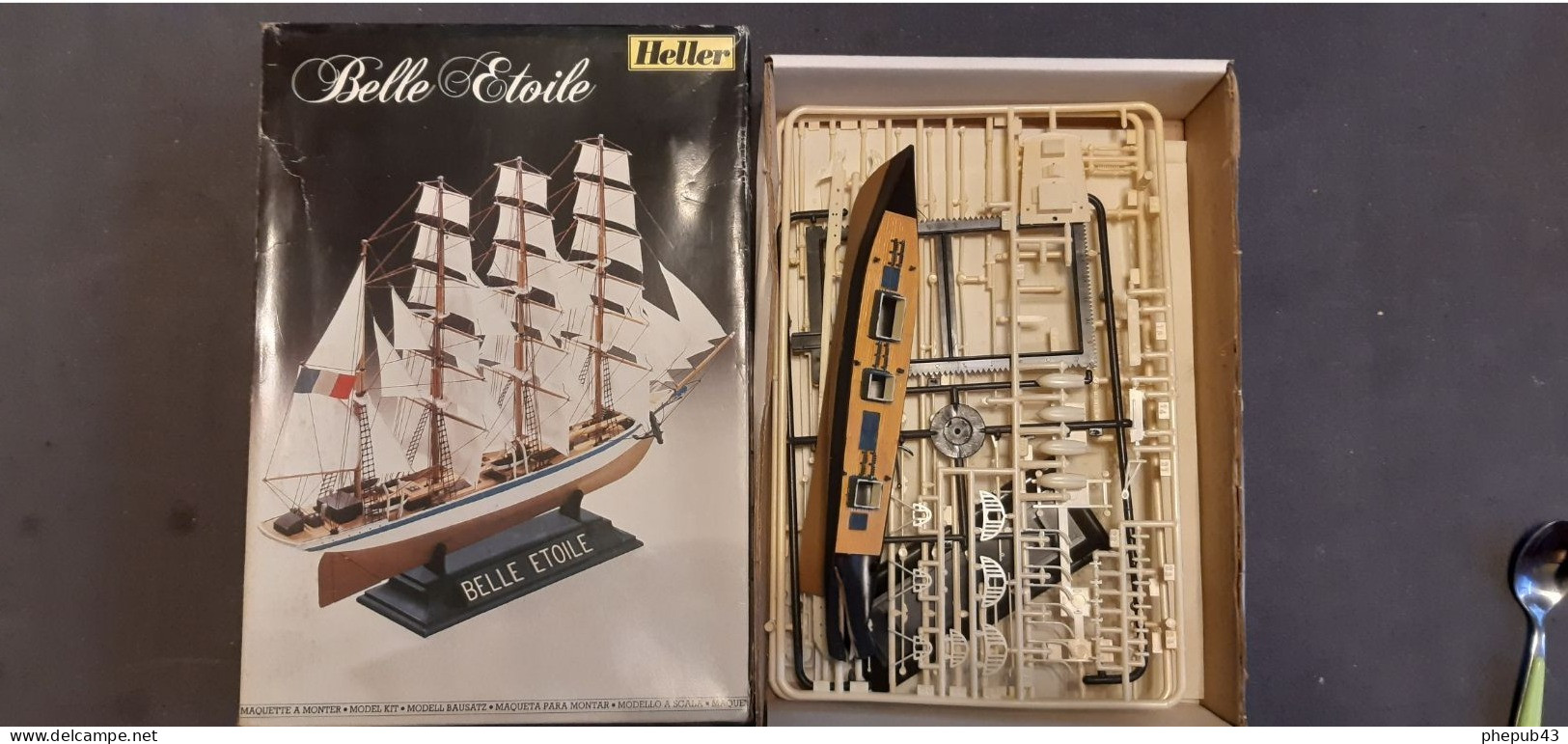 Voilier "Belle Etoile" - France - Model Kit - Heller (1:250) N° 611 - Bâteaux