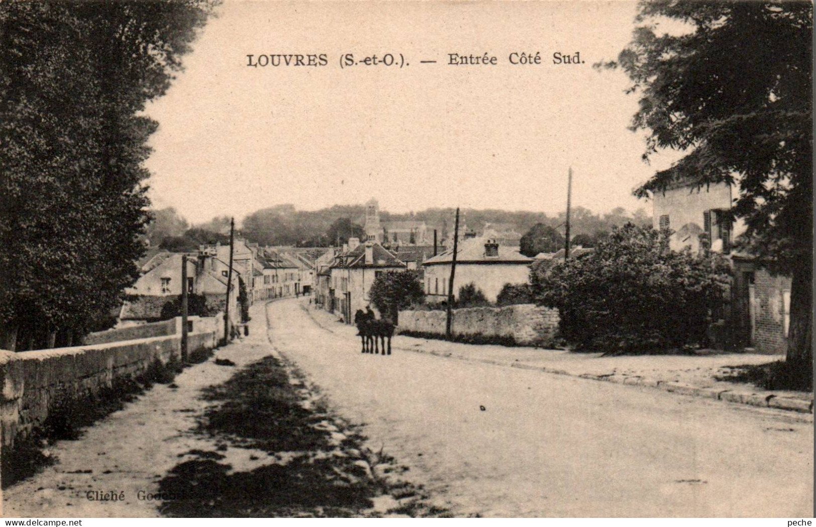 N°119011 -cpa Louvres -entrée Côté Sud- - Louvres