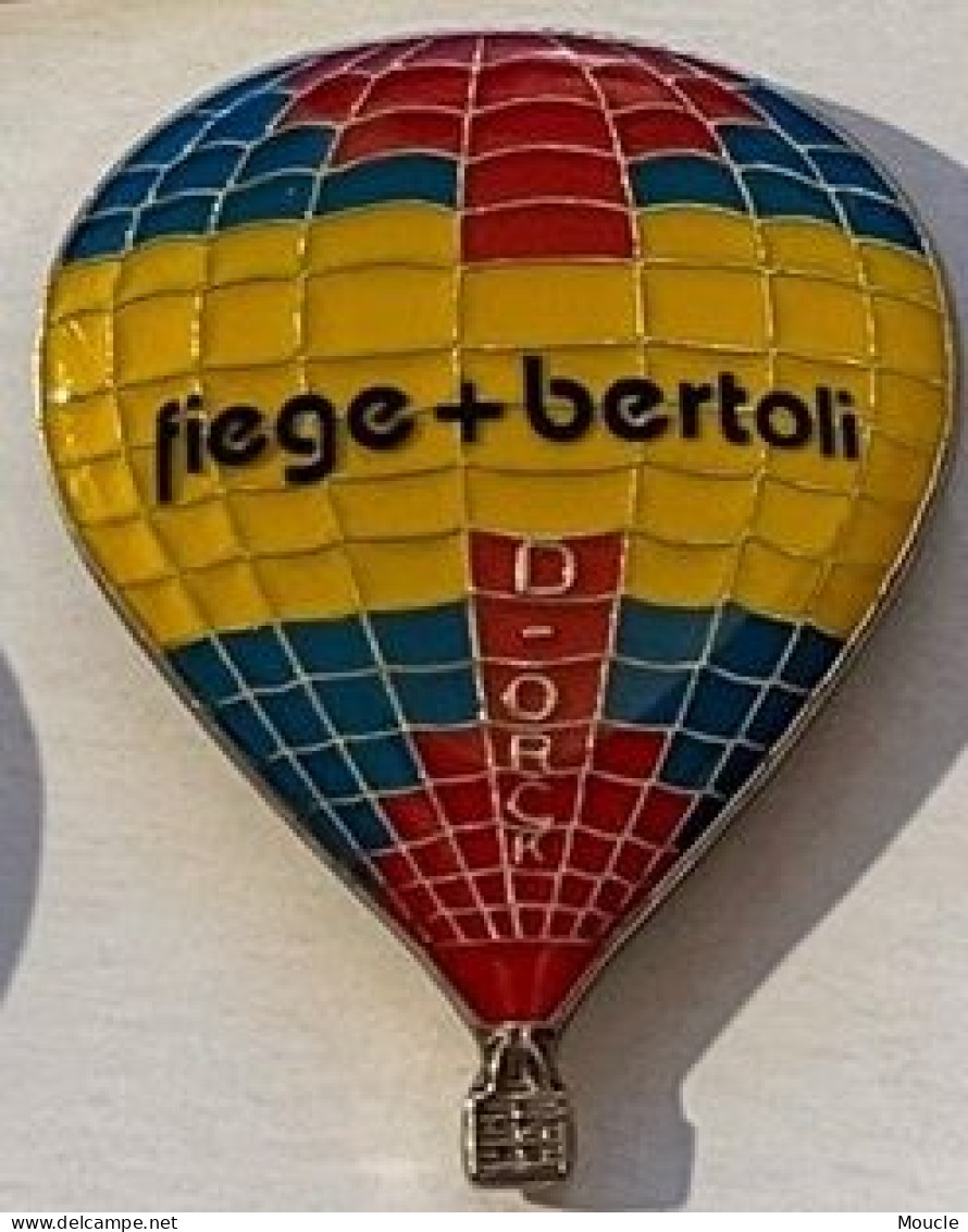 MONTGOLFIERE - BALLON A AIR CHAUD - BALLOON - BALLON - FIEGE + BERTOLI  -    (33) - Fesselballons