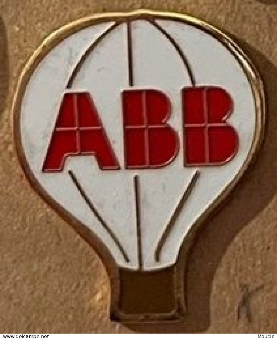 MONTGOLFIERE - BALLOON - BALLON A AIR CHAUD - ABB  -             (33) - Fesselballons