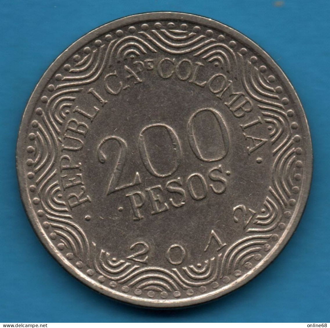 COLOMBIA 200 PESOS 2012 KM# 297 Ara Macao - Colombia