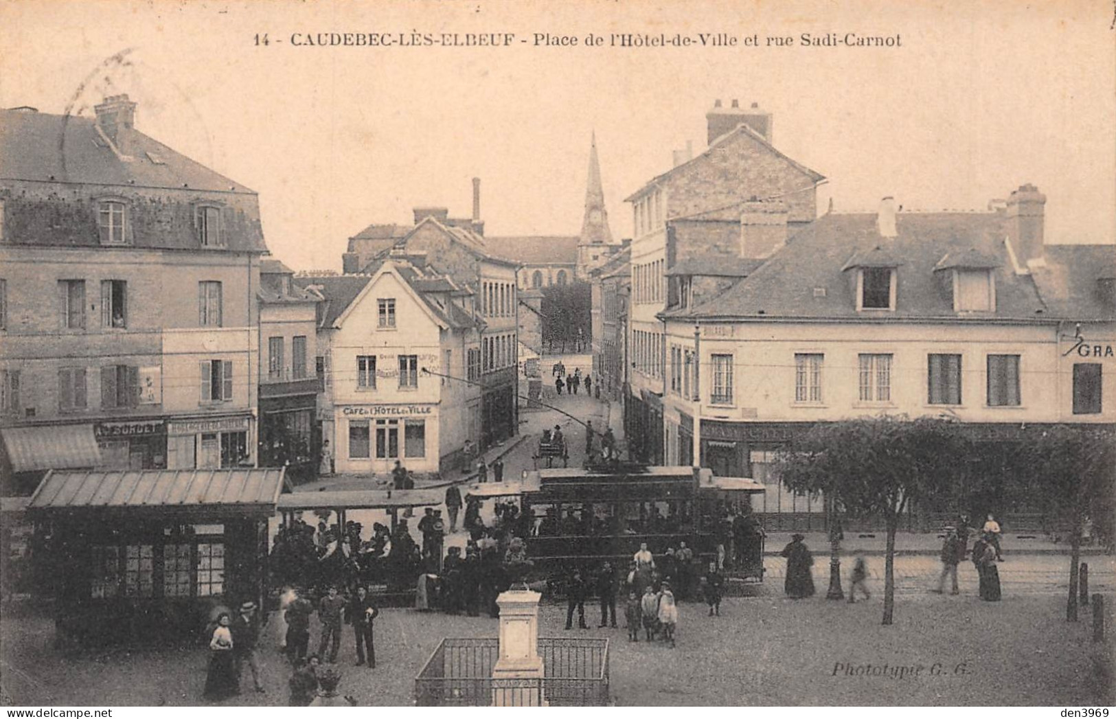 CAUDEBEC-lès-ELBEUF (Seine-Maritime) - Place De L'Hôtel De Ville Et Rue Sadi-Carnot - Tramway - Voyagé 1906 (2 Scans) - Caudebec-lès-Elbeuf