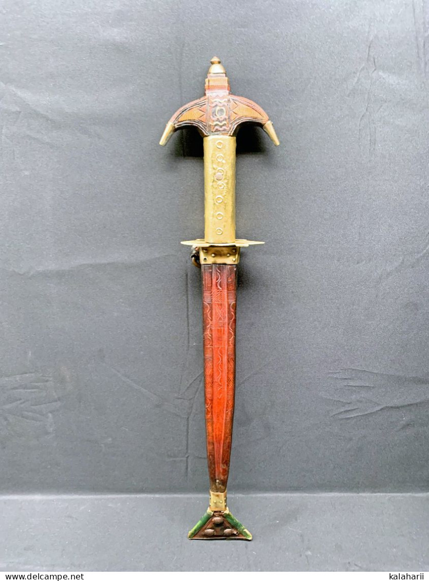 ANCIEN ET ETONNANT COUTEAU SOUDANAIS DES ANNEES 40/50, POUR COLLECTION AFRIQUE - Armes Blanches