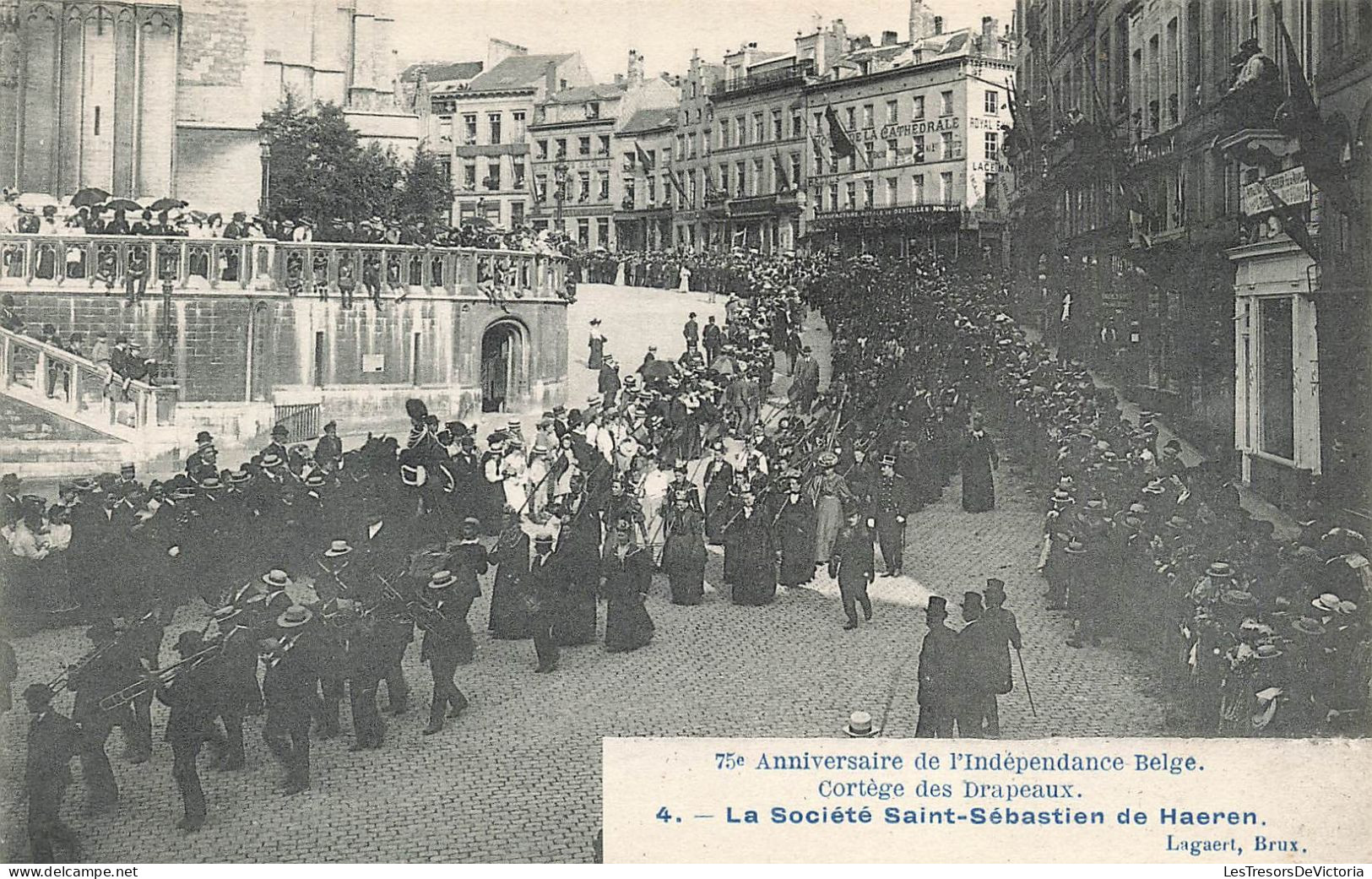 BELGIQUE - Cortège Des Drapeaux - La Société Saint-Sébastien De Haeren - Carte Postale Ancienne - Andere & Zonder Classificatie