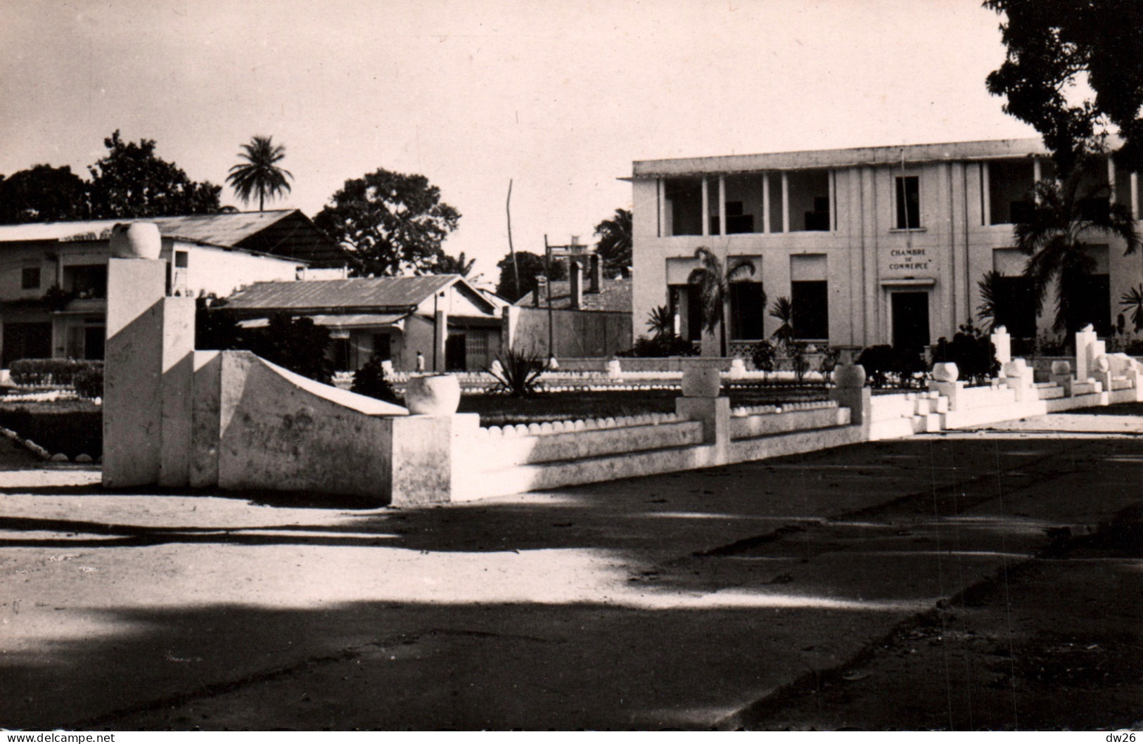 Afrique Occidentale - Guinée Française - Conakry, La Chambre De Commerce - Carte Africaine N° E.8 Non Circulée - Guinea Francese