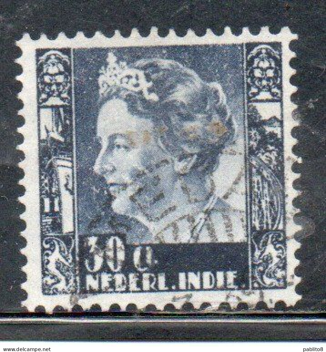 DUTCH INDIA INDIE INDE NEDERLANDS HOLLAND OLANDESE OLANDESI INDIES 1933 1937 1934 QUEEN WILHELMINA 30c USED USATO - Nederlands-Indië