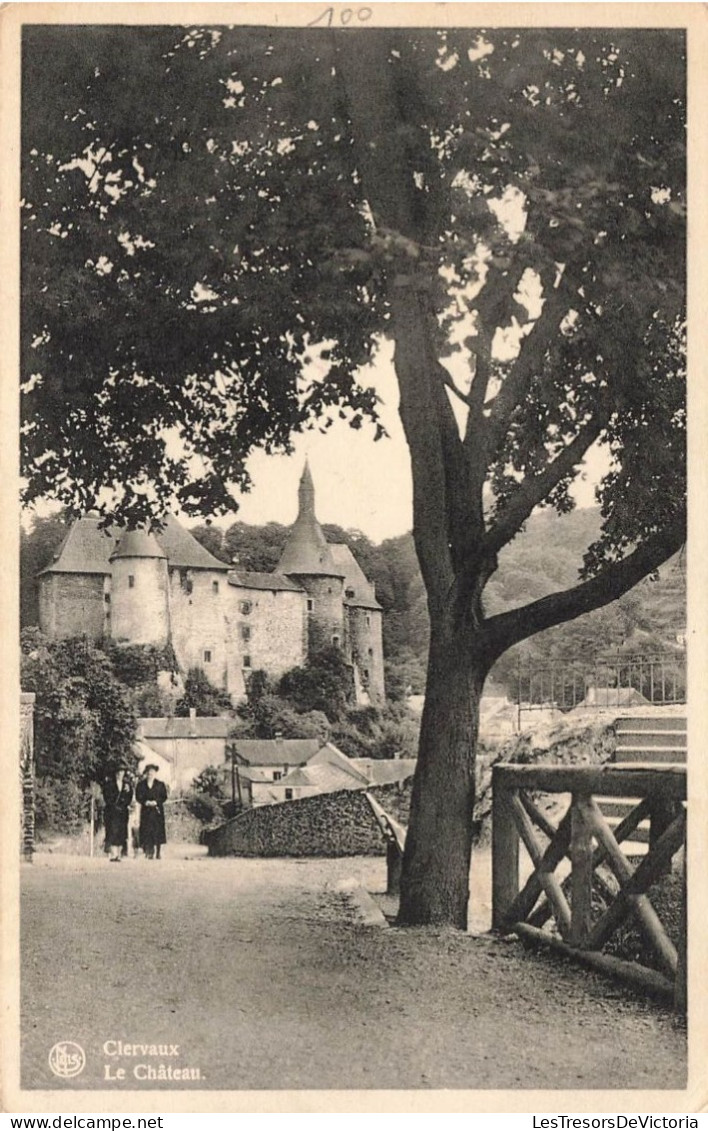 LUXEMBOURG - Clervaux - Le Château - Des Femmes Sur La Route - Carte Postale Ancienne - Clervaux