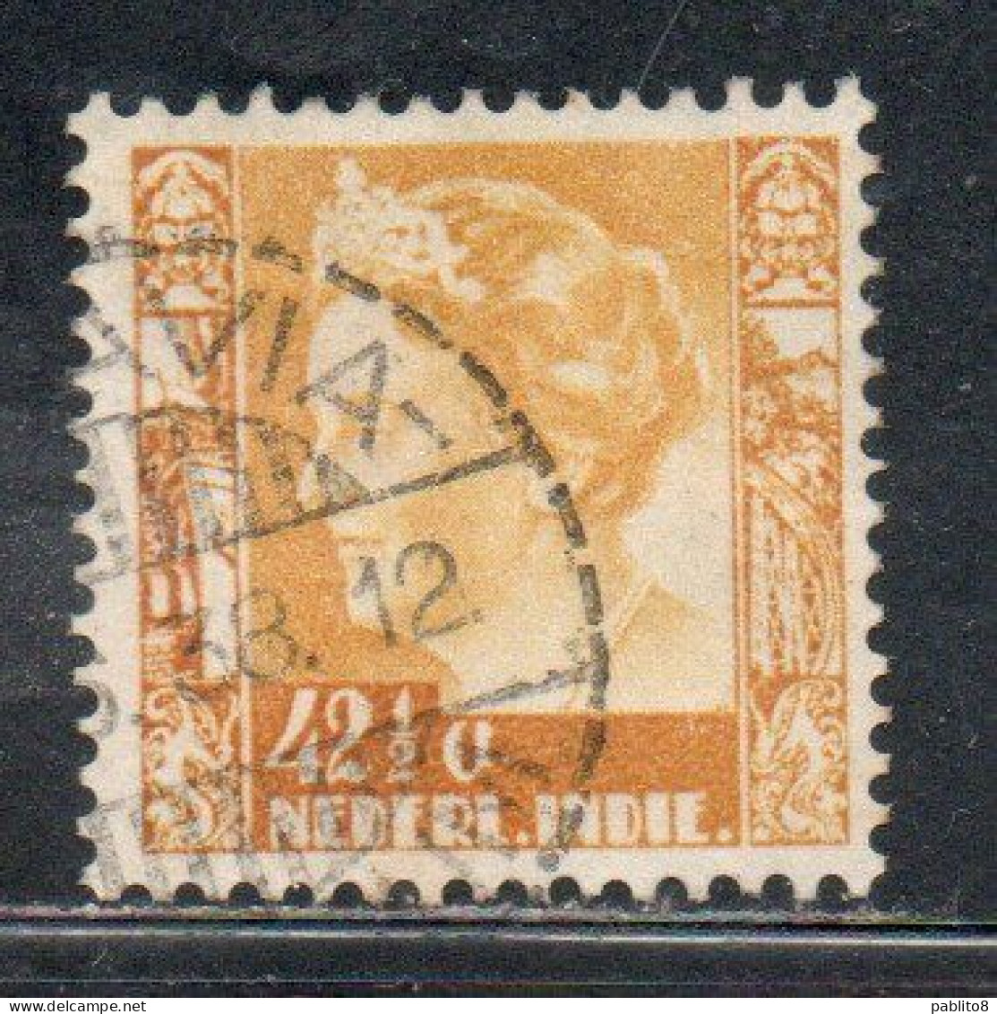 DUTCH INDIA INDIE INDE NEDERLANDS HOLLAND OLANDESI NETHERLANDS INDIES 1933 1937 1934 QUEEN WILHELMINA 42 1/2c USED USATO - Nederlands-Indië