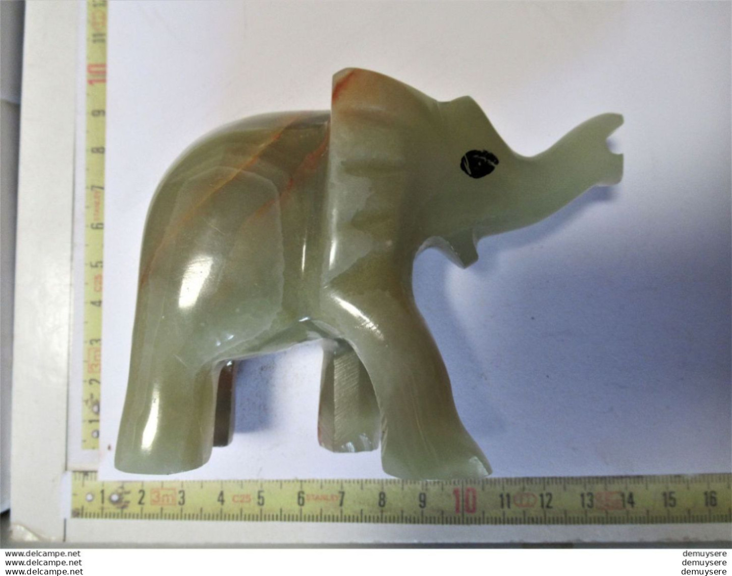 Lade 54 30-20 -10- Jade -  éléphant - Olifant  - 10 Cm - 337 Gram - - Piedras Y Mármoles