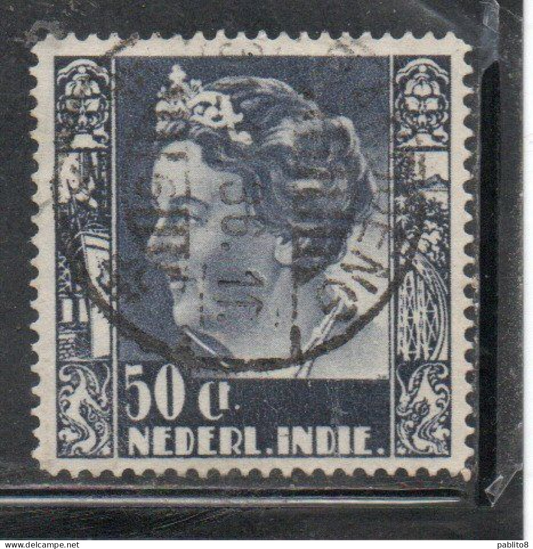 DUTCH INDIA INDIE INDE NEDERLANDS HOLLAND OLANDESI NETHERLANDS INDIES 1934 QUEEN WILHELMINA 50c USED USATO - Nederlands-Indië