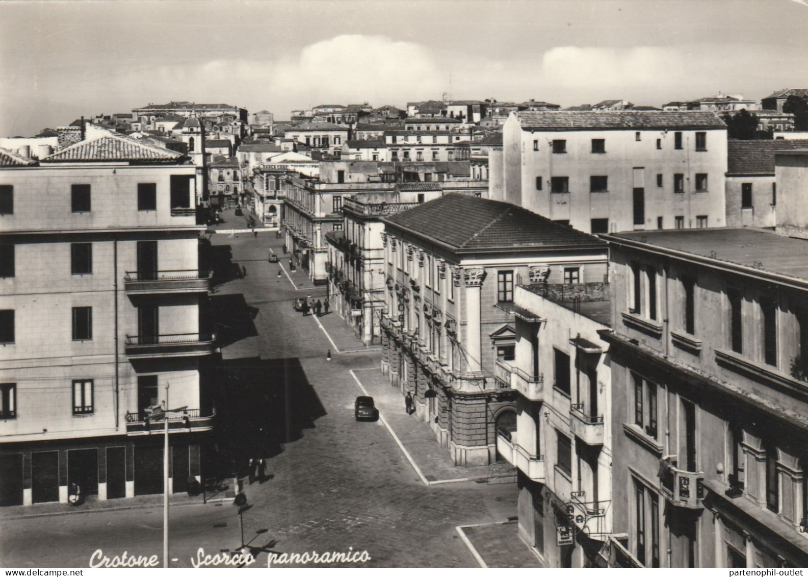 Cartolina - Postcard /  Viaggiata  /  Crotone - Scorcio Panoramico. ( Gran Formato ) - Crotone