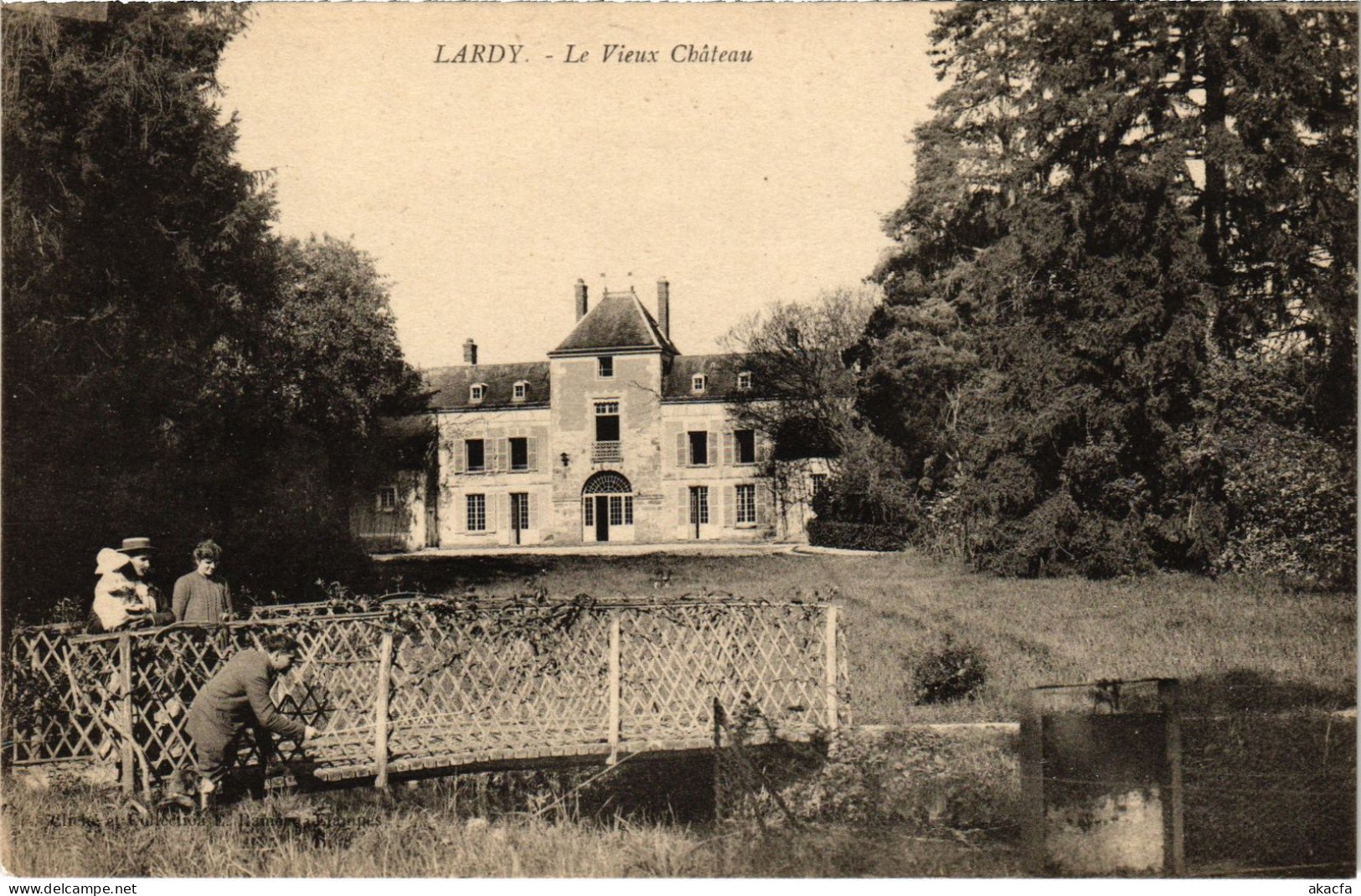 CPA Lardy Le Vieux Chateau FRANCE (1371759) - Lardy