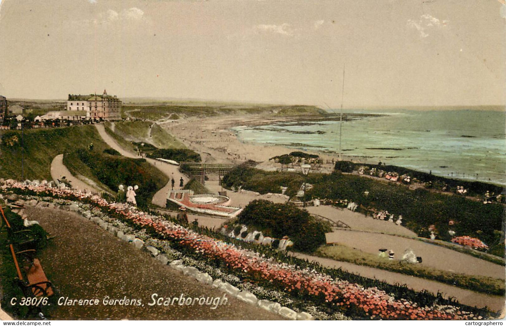 Postcard United Kingdom England Scarborough, North Yorkshire - Scarborough