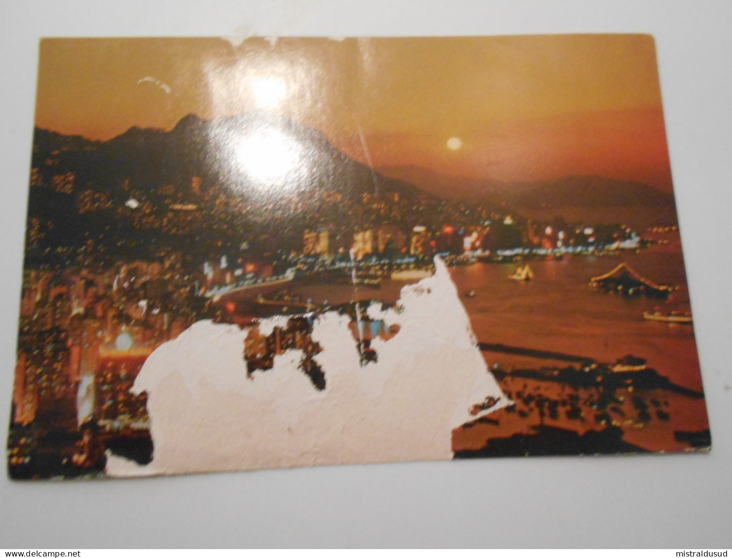 Hong-kong , Carte De Hong-kong 1977 Pour Toulon - Covers & Documents