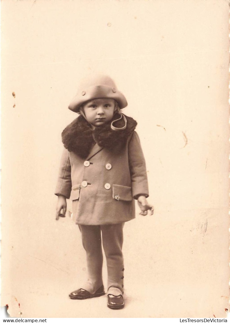 ENFANTS - Portraits - Enfant Avec Un Manteau - Carte Postale Ancienne - Abbildungen