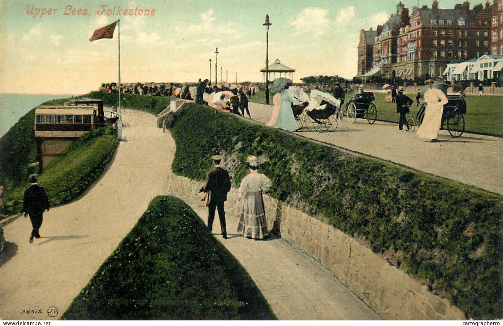 Postcard United Kingdom England Folkestone Upper Lees Promenade - Folkestone