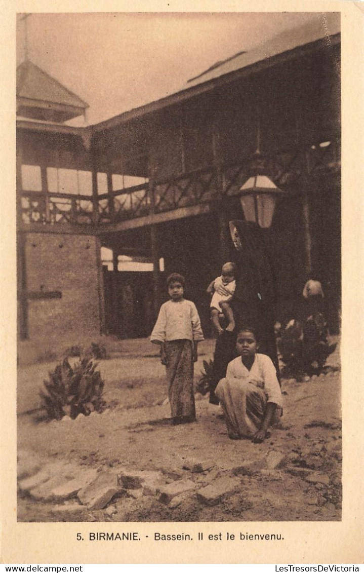 BIRMANIE - Bassein - Il Est Le Bienvenu - Carte Postale Ancienne - Myanmar (Burma)