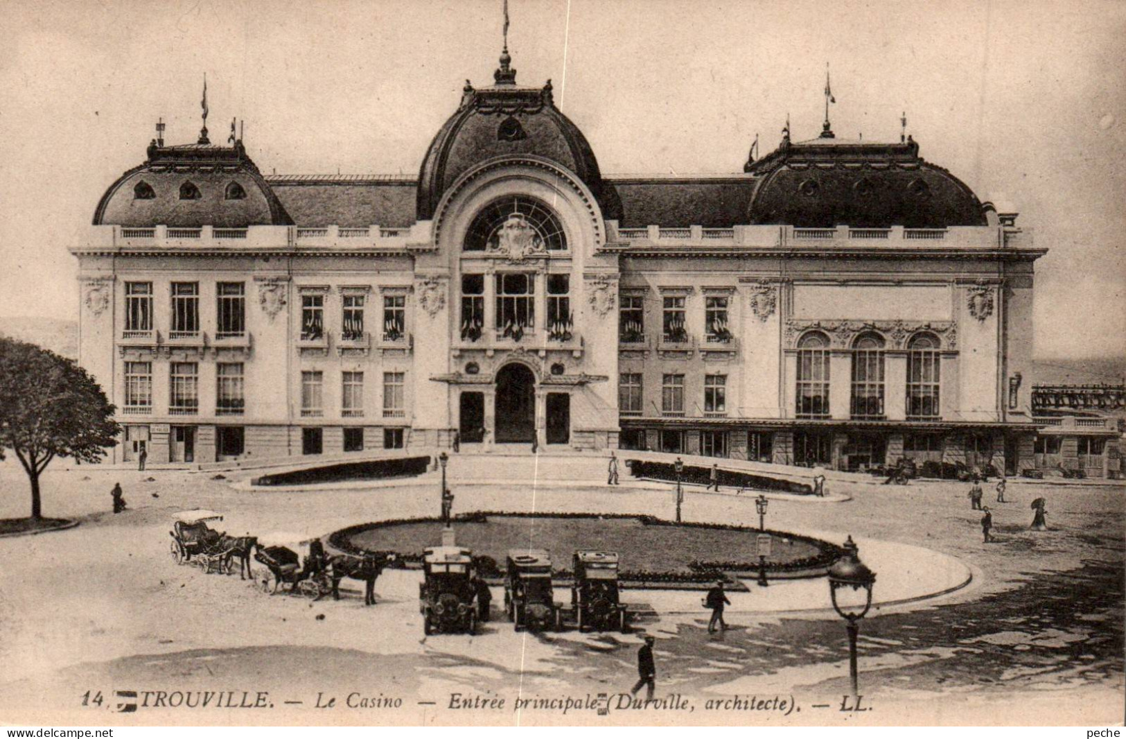 N°117822 -cpa Casino De Trouville - Casino