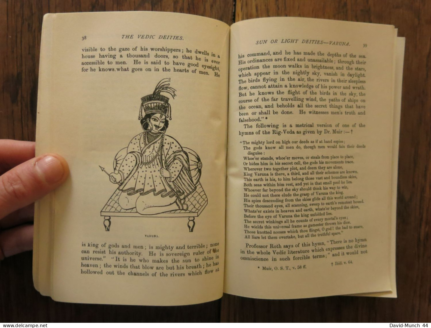 Hindu mythology, Vedic and Punanic de W.J. Wilkins. Rupa &Co. 1975
