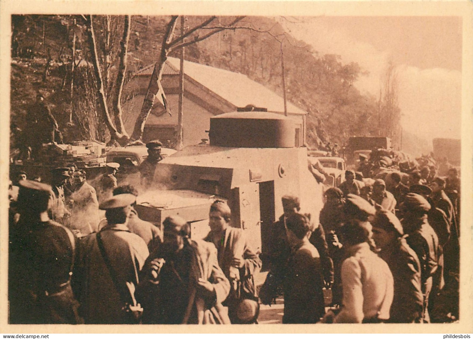 GUERRE D'ESPAGNE  LE PERTHUS  " Tank Passant La Frontiere  " N°5 - Evènements