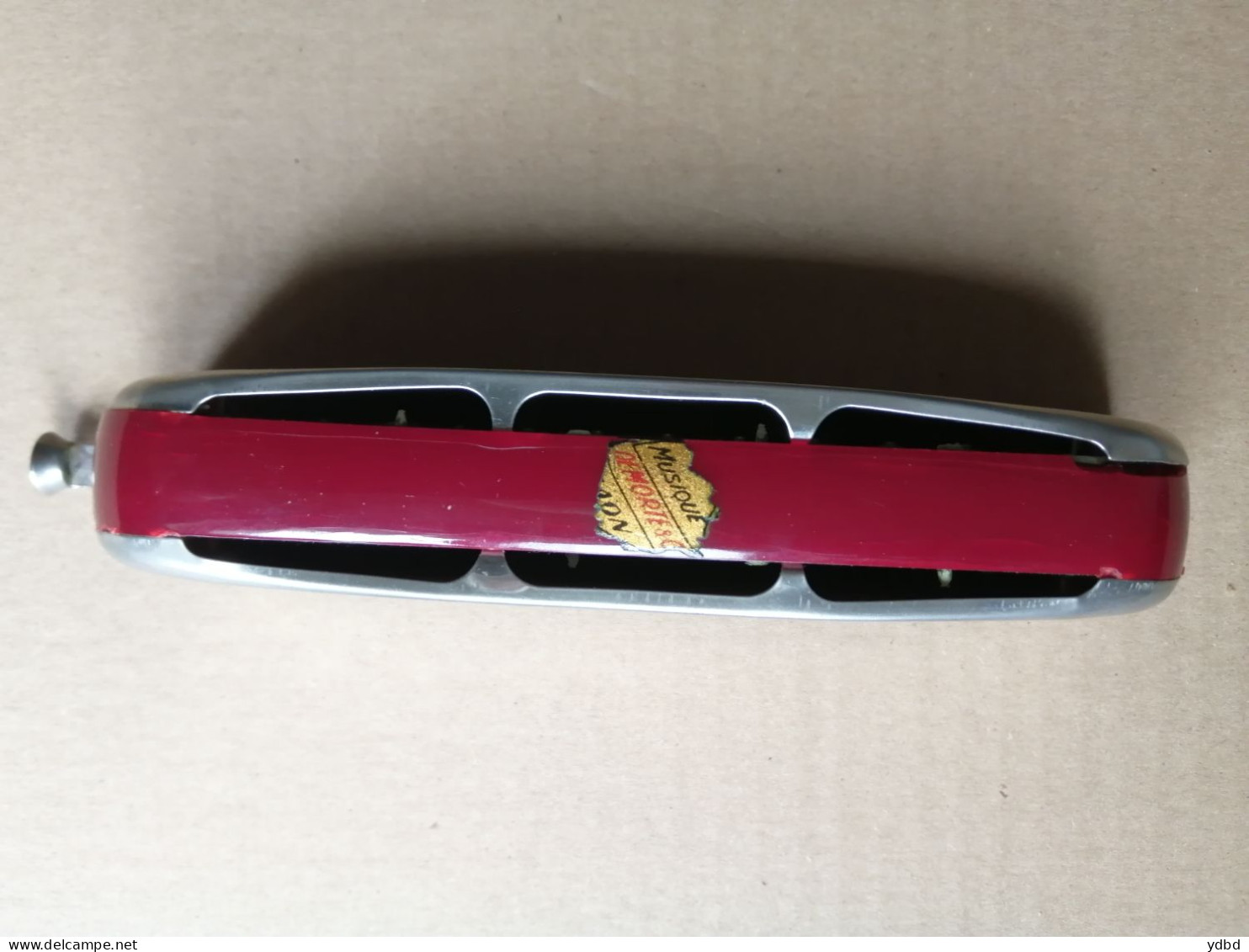 UN HARMONICA CHROMETTA 12  -M HOHNER ET SON ETUI