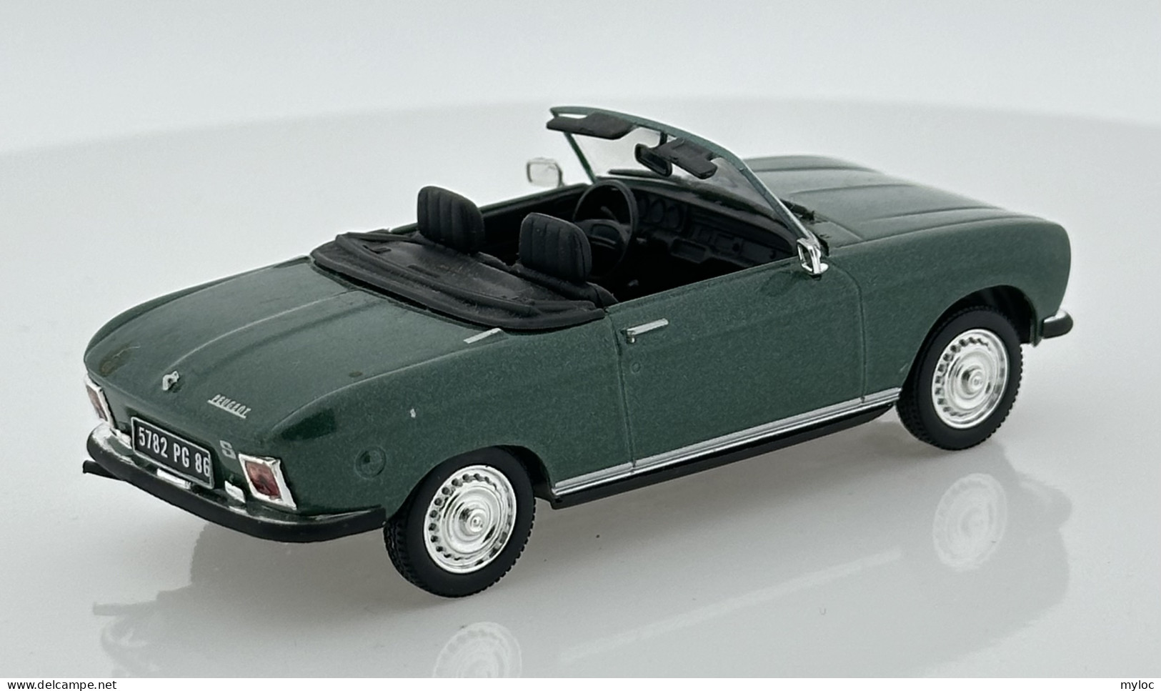 Voiture Miniature Peugeot 304 Cabriolet. 1973. Norev. Echelle 1:43 - Norev