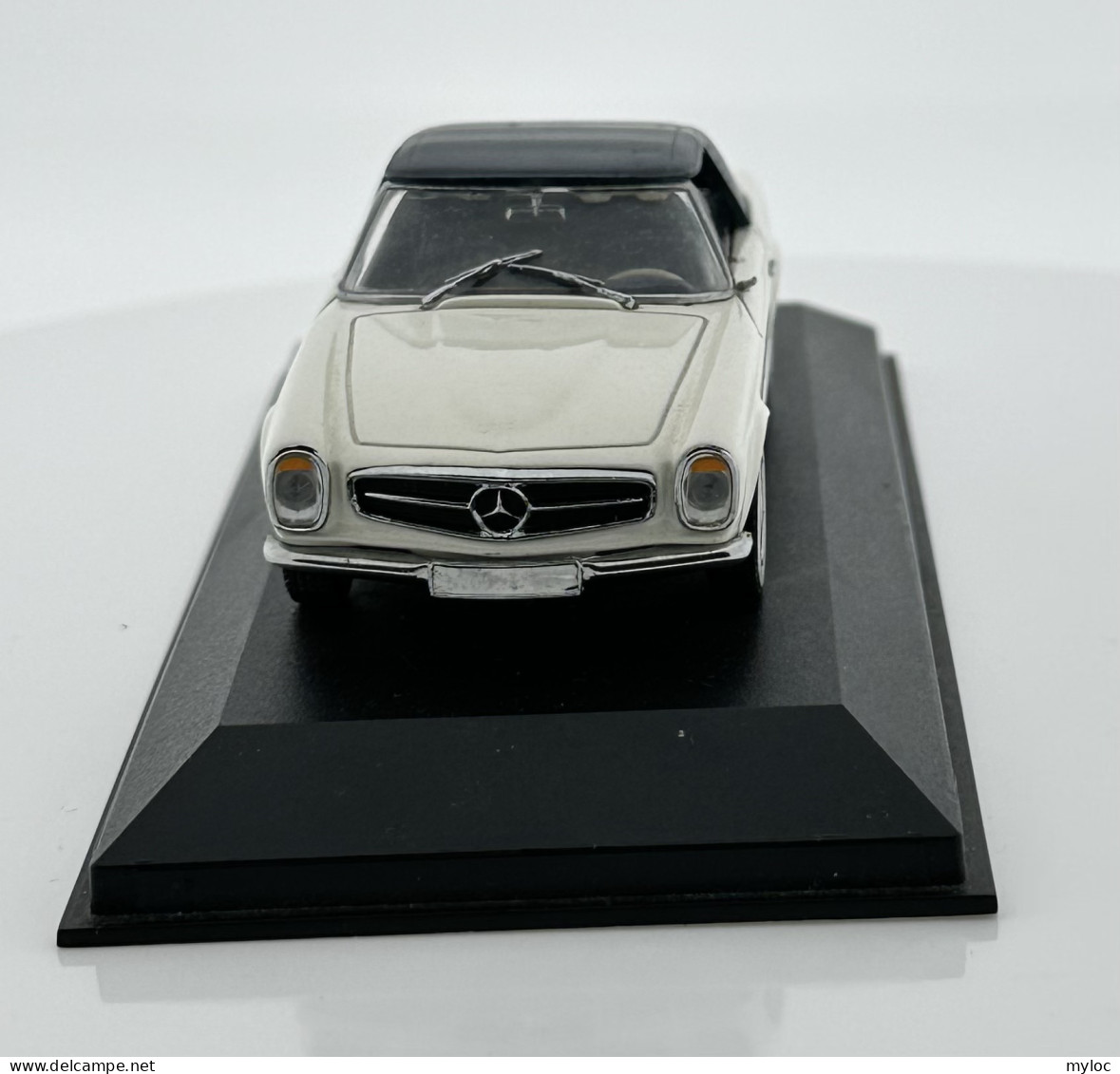 Voiture Miniature Mercedes-Benz 280 SL Softtop Pagode. 1968. Minichamps. Echelle 1:43 - Minichamps