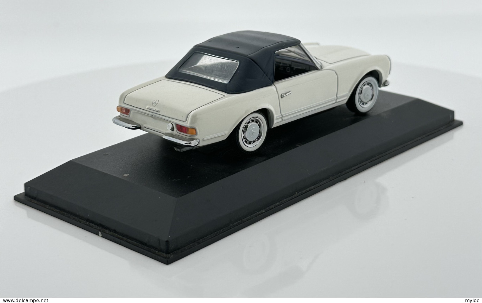 Voiture Miniature Mercedes-Benz 280 SL Softtop Pagode. 1968. Minichamps. Echelle 1:43 - Minichamps