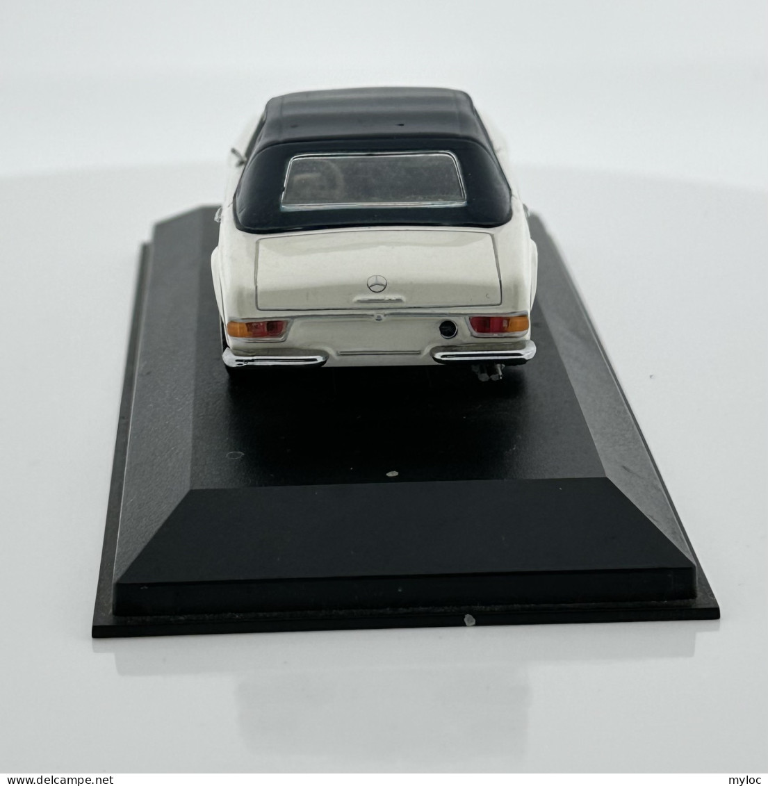 Voiture Miniature Mercedes-Benz 280 SL Softtop Pagode. 1968. Minichamps. Echelle 1:43 - Minichamps