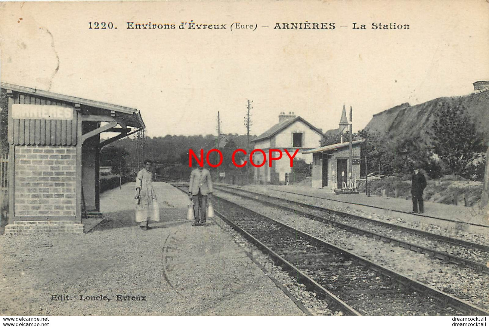 (B&P) 27 ARNIERES. La Station Ou Gare 1923 - Arnières