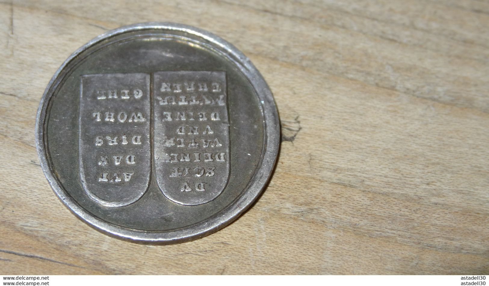 DEUTSCHLAND - ALLEMAGNE : Petite Médaille à Identifier ................ MON-1001 - Otros & Sin Clasificación