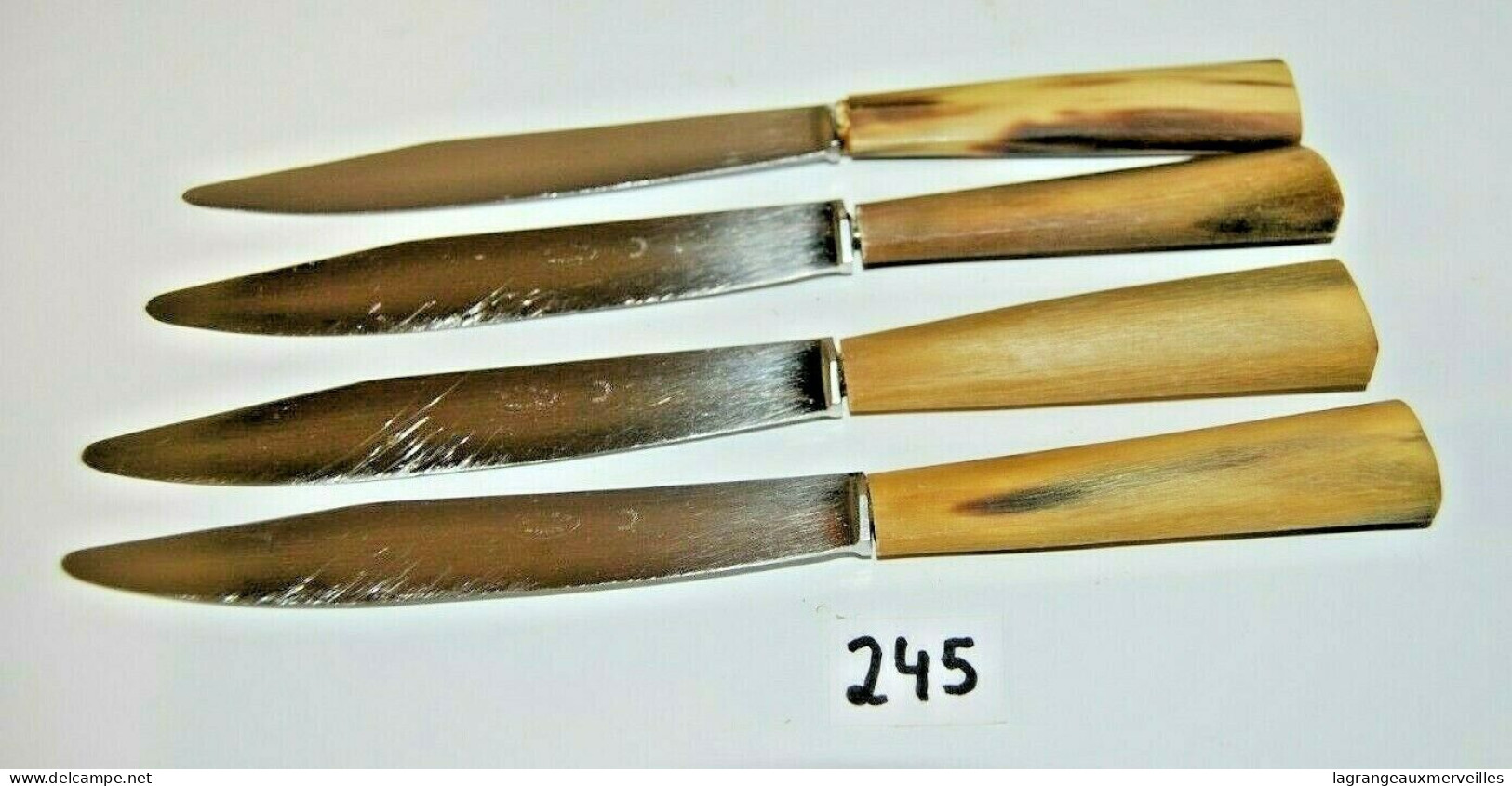 C245 Ménagère De 4 Couteaux - Manches En Oss - Cuchillos