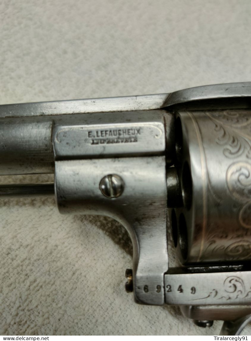 Revolver Lefaucheux - Armas