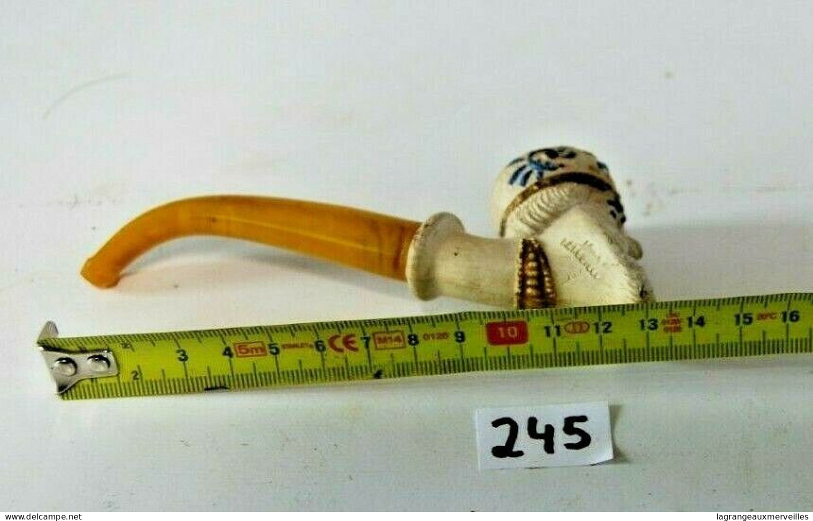 C245 Ancienne Pipe - Objet Du Fumeur - Terre Cuite Ludique - Porzellanpfeifen