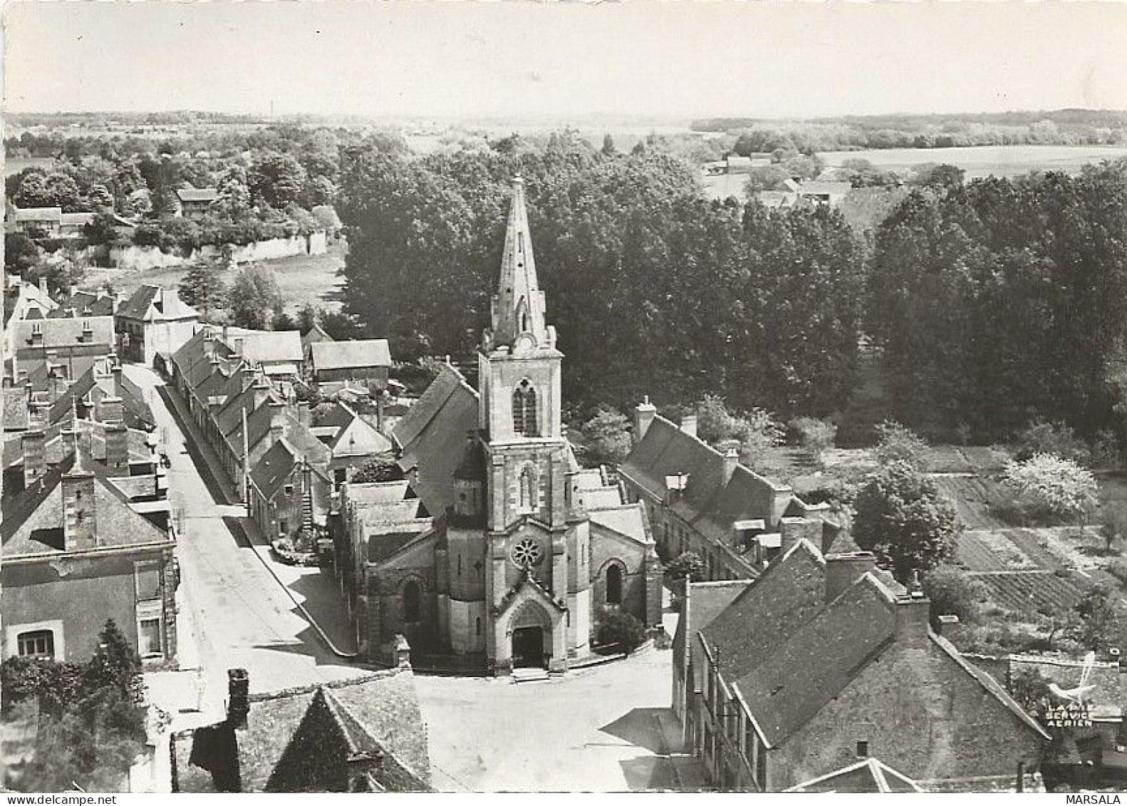 CPSM  Semblançay L'église Et Vue D'ensemble - Semblançay