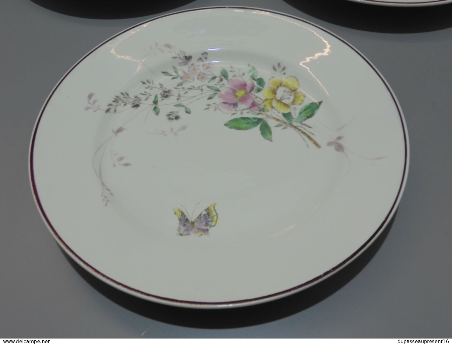 -5 ASSIETTES PLATES CERAMIQUE LONGWY décor de Fleurs Papillons insectes     E