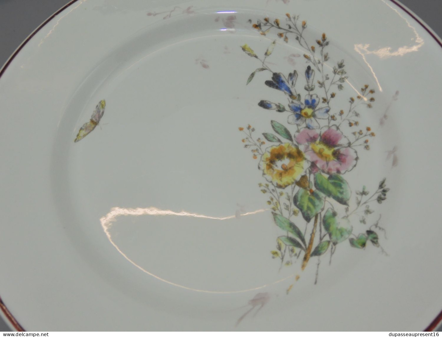 -5 ASSIETTES PLATES CERAMIQUE LONGWY décor de Fleurs Papillons insectes     E